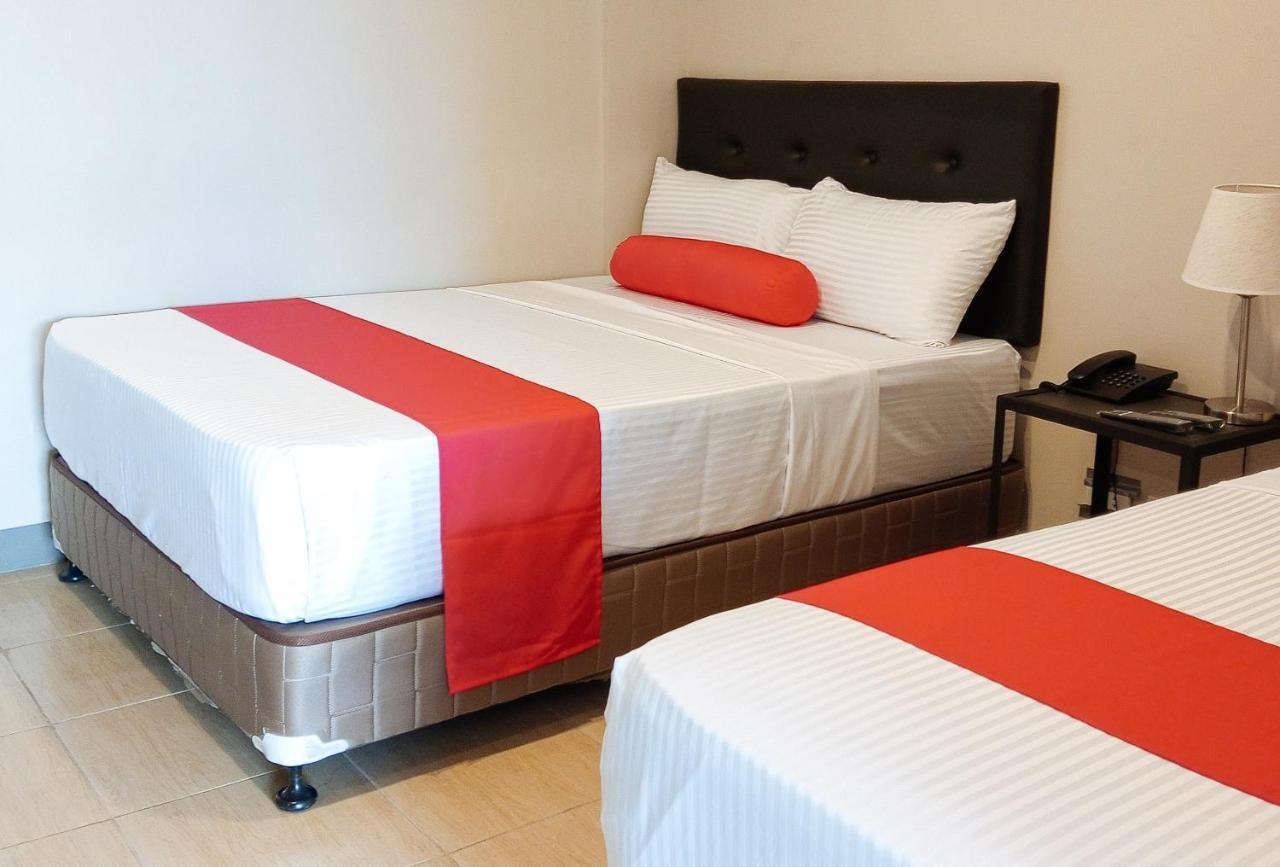 Central District Hotel Davao Ngoại thất bức ảnh